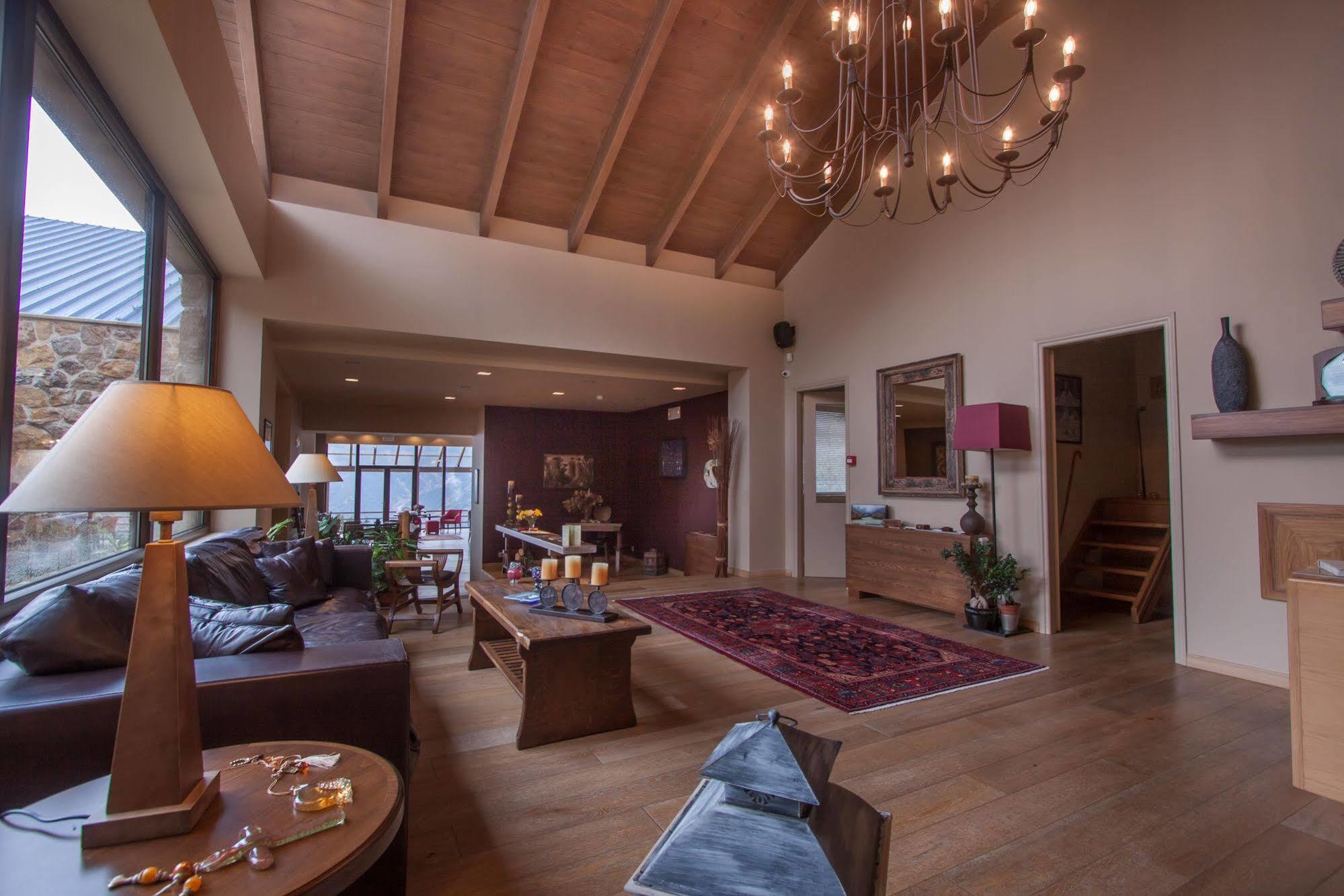 Orizontes Tzoumerkon Hotel Resort Pramanta Eksteriør bilde